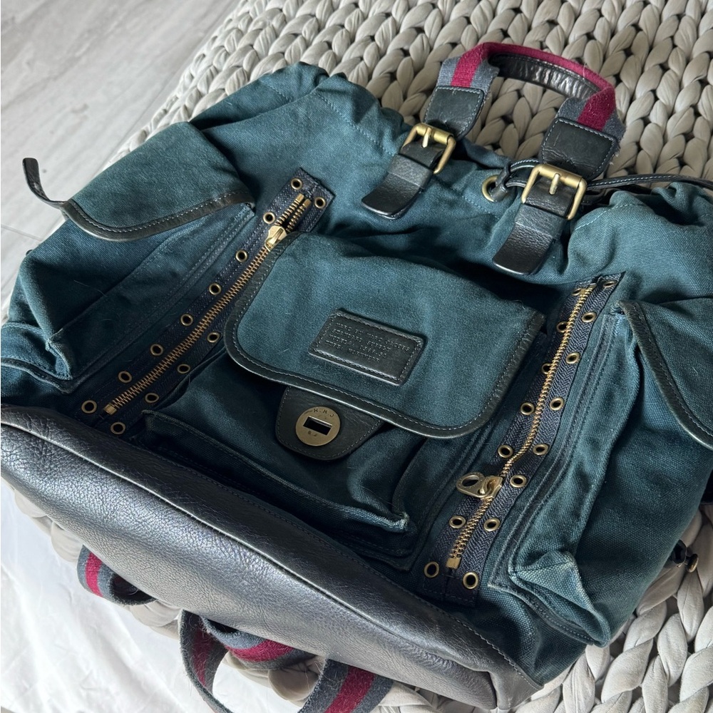 Stylish Green and Black Men's Bag